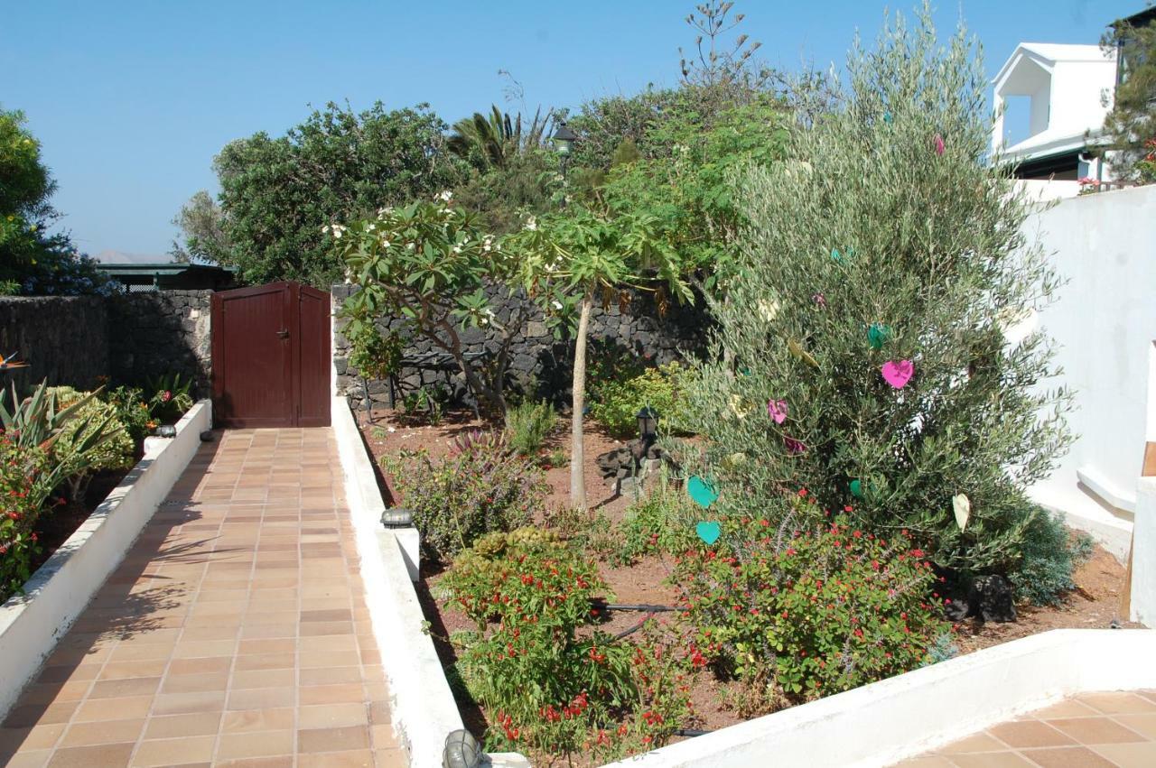 Villa Jupe Tías Esterno foto