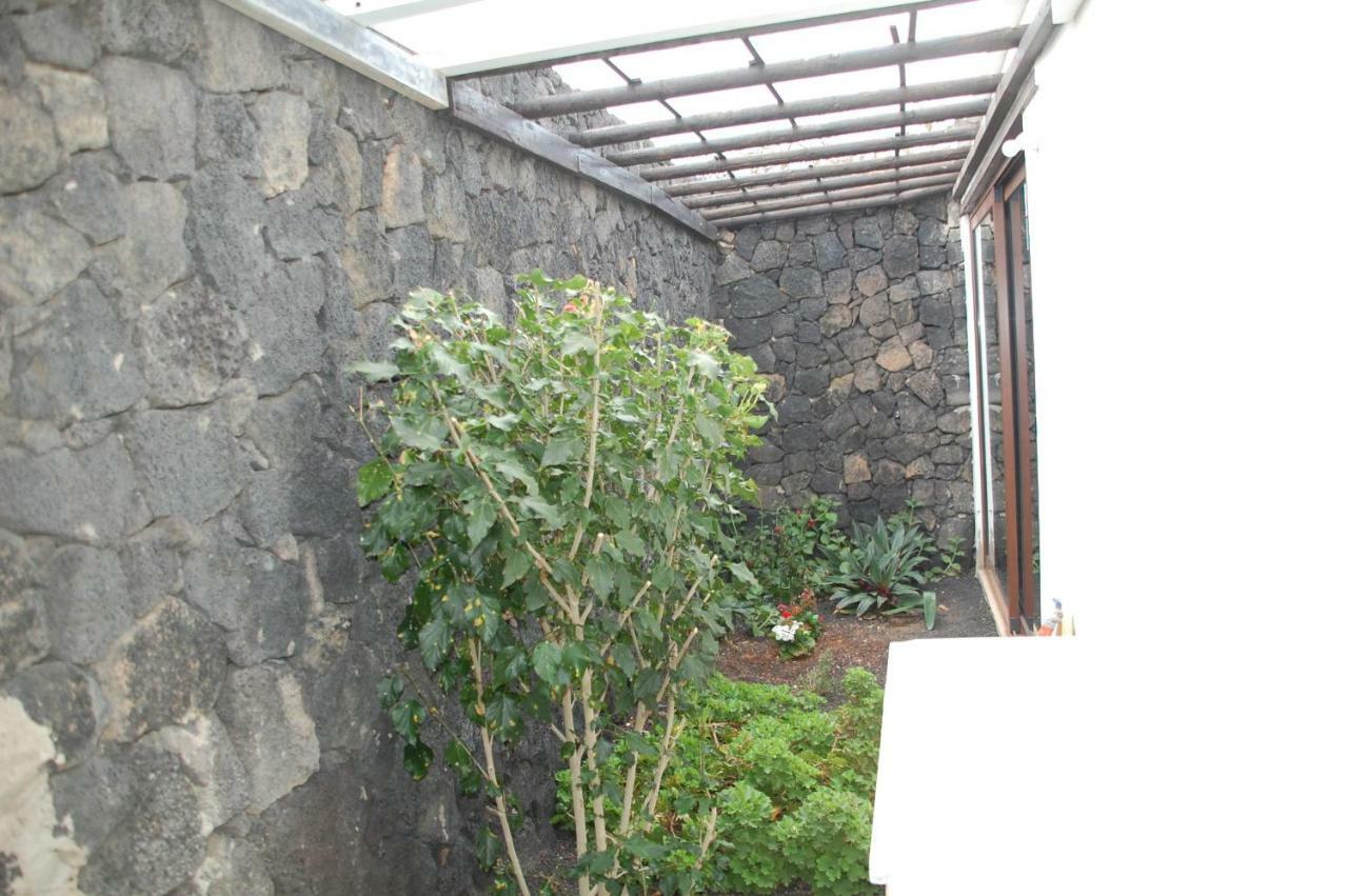 Villa Jupe Tías Esterno foto