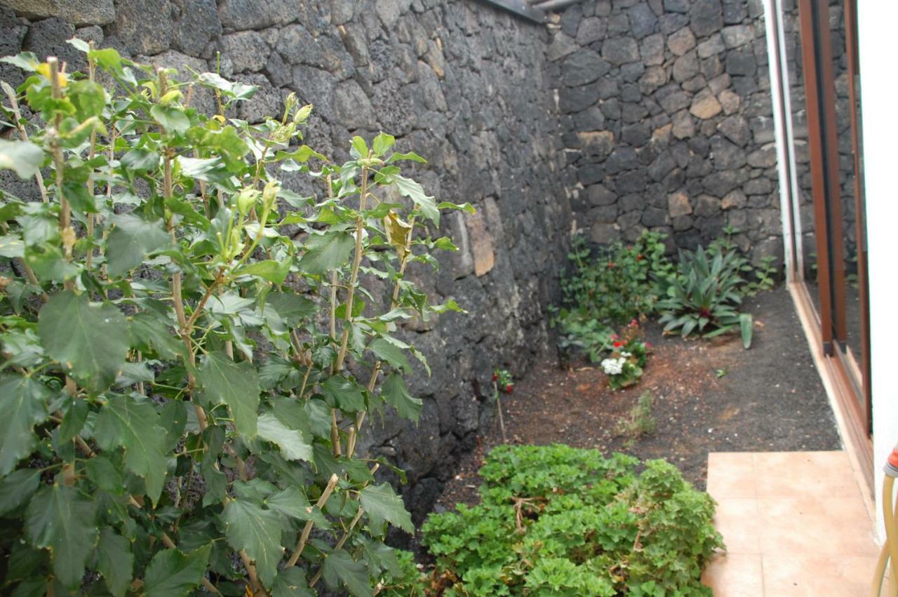 Villa Jupe Tías Esterno foto
