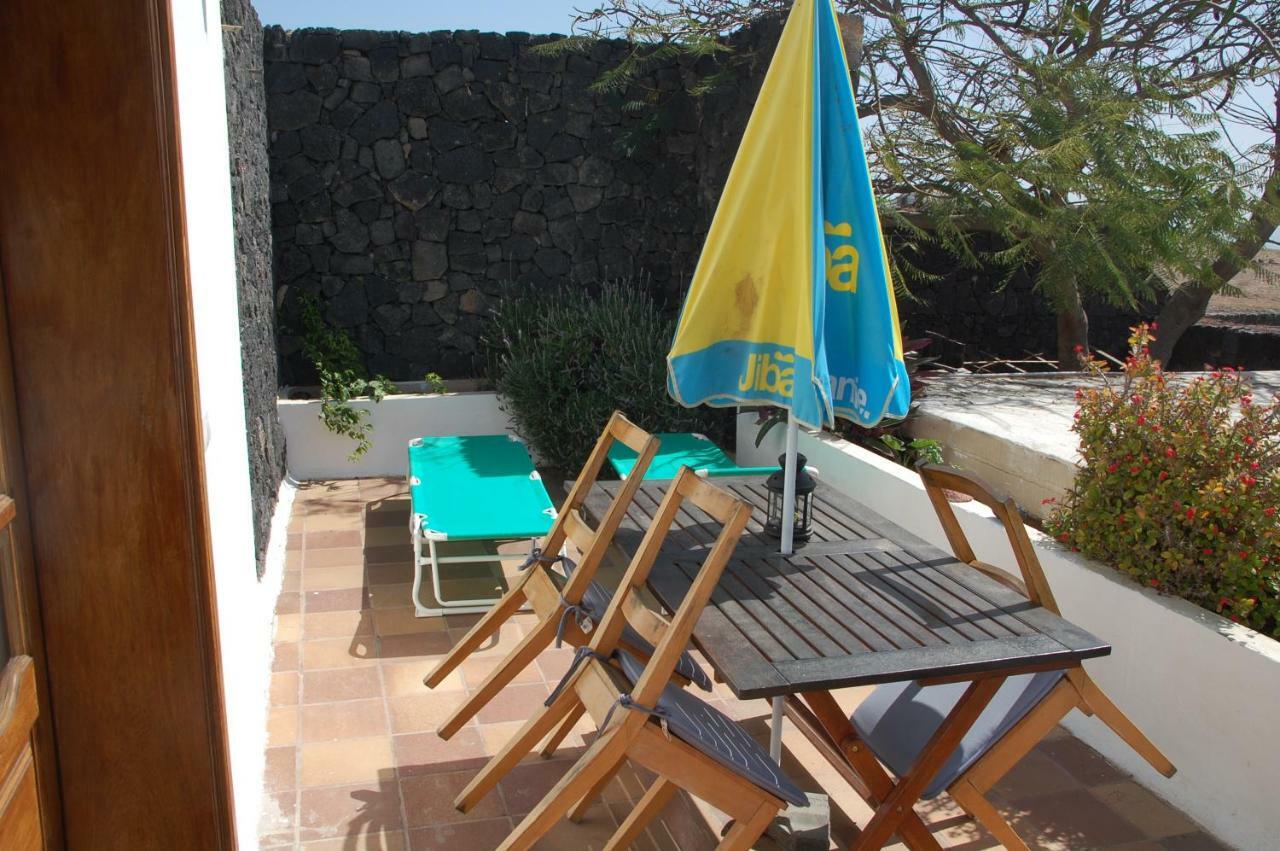 Villa Jupe Tías Esterno foto